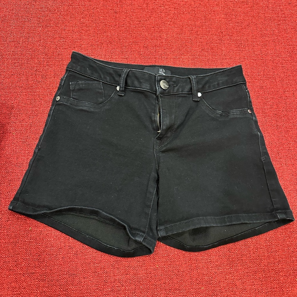 1822 Denim Black High-Rise Stretch Jean Shorts